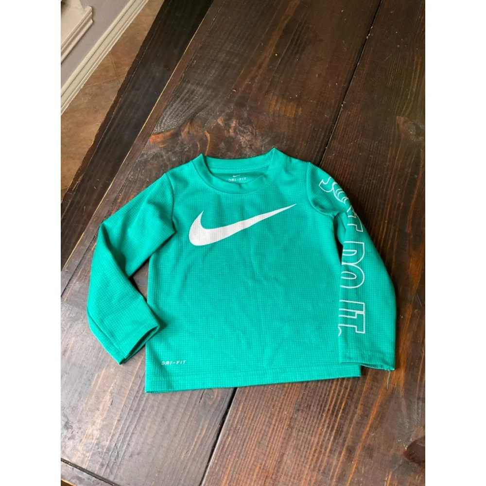 2T Nike Boy Winter Bundle with Jacket long sleeves and pants